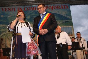 Veta Biriș alături de Ioan Bogdan Codreanu