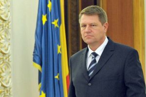 Iohannis i-a îndemnat pe cei din țară sau din afara ei să fie „buni români” sursa informatia-zilei.ro