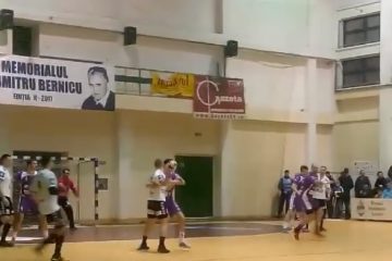 Handbalistii suceveni au pierdut la limita in fata celor de la Politehnica Timisoara dupa ce arbitrajul i-a dezavantajat in ultimul minut