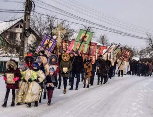Sărbătoarea Bobotezei In Bucovina Ieri și Azi Imagini De